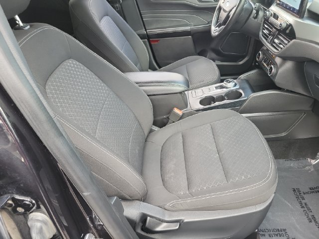 Certified 2024 Ford Escape Active AWD/4WD image 21