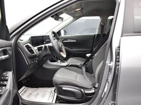 Used 2024 Kia Seltos LX image 14