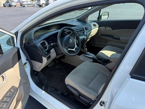 Used 2013 Honda Civic LX image 9