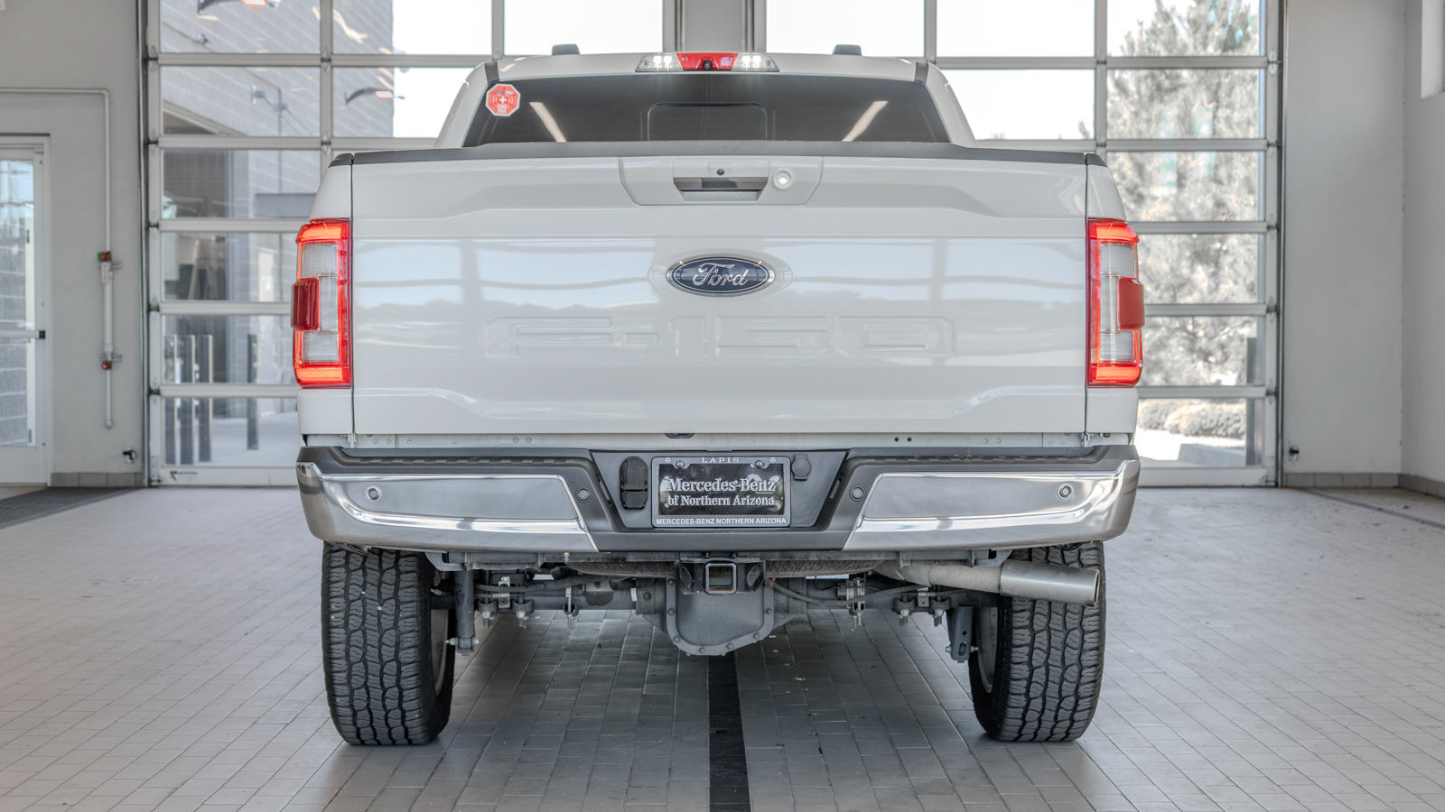 Used 2022 Ford F150 Lariat w/ Max Trailer Tow Package AWD/4WD image 14