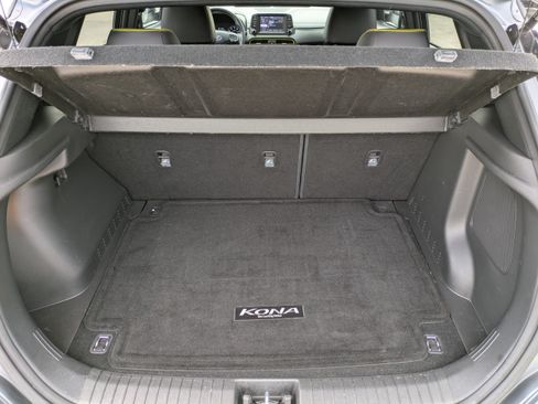 Used 2019 Hyundai Kona Limited FWD image 11