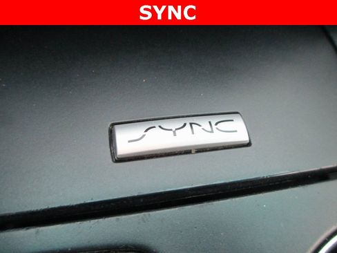 Used 2017 Ford Explorer XLT w/ Equipment Group 202A image 15