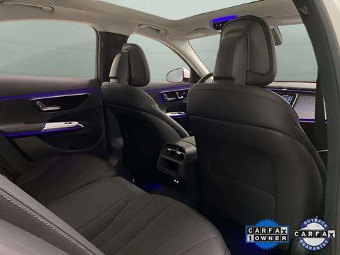 Used 2025 Mercedes-Benz E 350 Sedan image 21