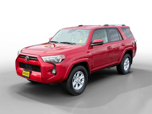 Used 2024 Toyota 4Runner SR5 image 1