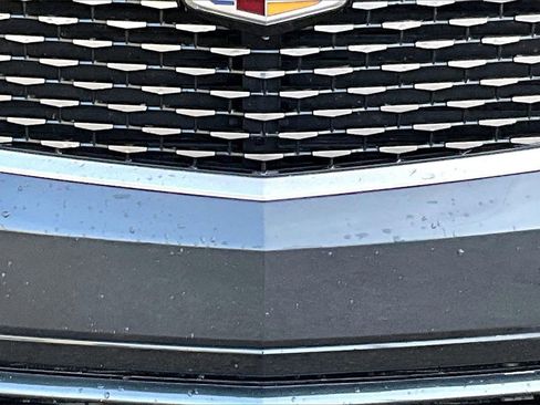 Used 2021 Cadillac XT6 Premium Luxury image 12