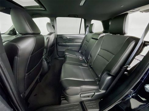 Certified 2023 Honda Passport EX-L image 28