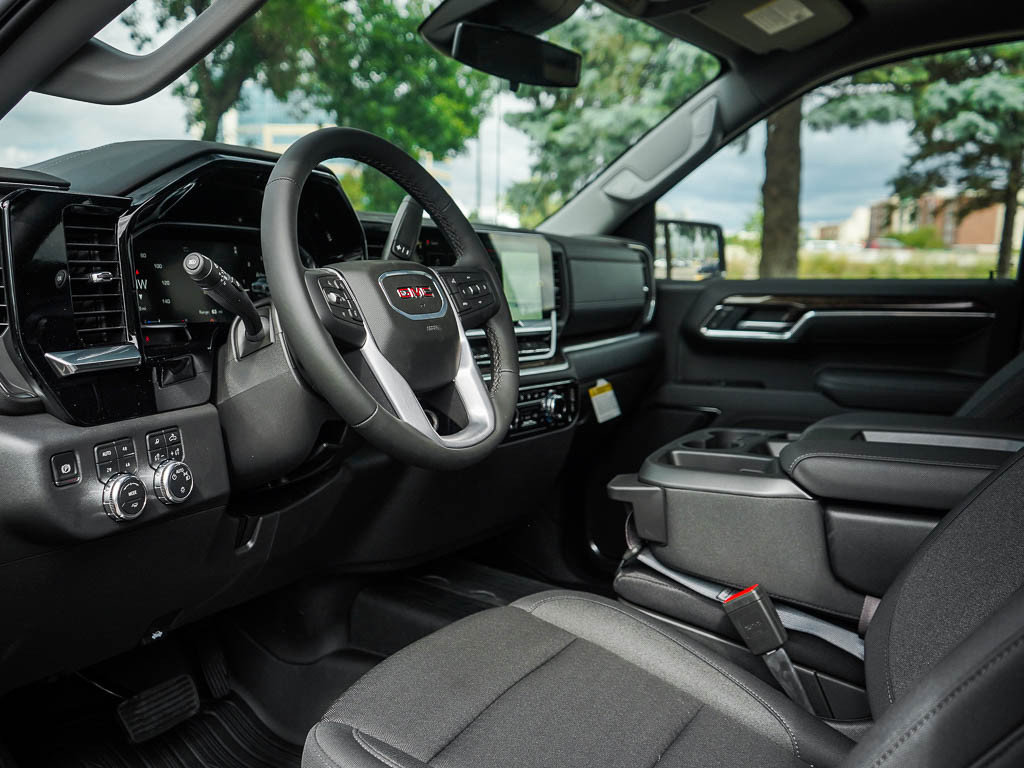 New 2026 GMC Sierra 1500 SLE AWD/4WD image 16