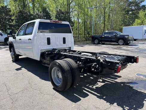 New 2026 GMC Sierra 3500 Pro w/ Convenience Package image 5