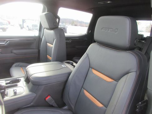 New 2026 GMC Sierra 1500 AT4 w/ AT4 Premium Package image 15