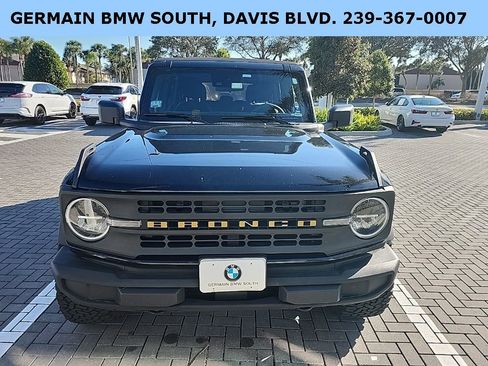 Used 2021 Ford Bronco 4-Door image 2