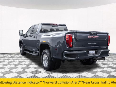 Used 2020 GMC Sierra 3500 Denali w/ Denali Ultimate Package image 10
