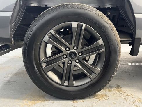 Used 2022 Ford F150 XLT w/ Equipment Group 302A High image 33