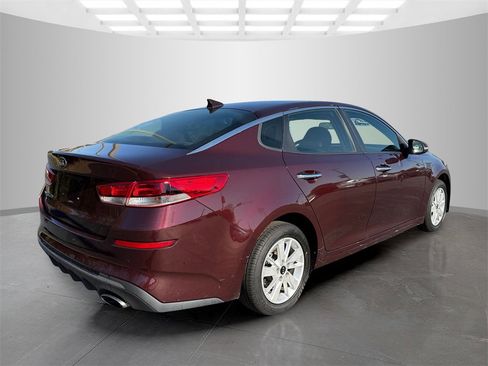 Used 2019 Kia Optima LX image 7