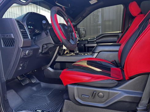 Used 2019 Ford F150 XLT w/ Equipment Group 302A Luxury image 9