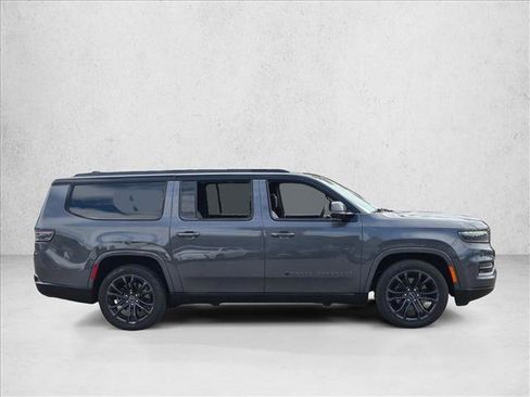 Used 2024 Jeep Grand Wagoneer L Series III w/ Quick Order Packagew 28T AWD/4WD image 4