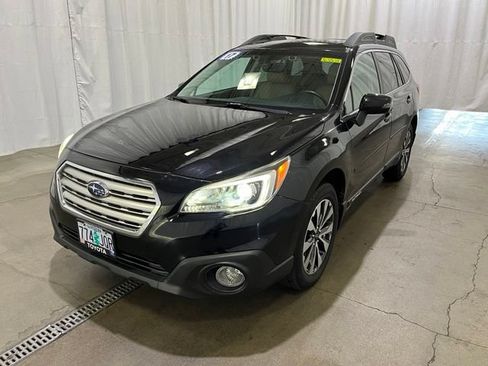 Used 2017 Subaru Outback 2.5i Limited AWD/4WD image 8