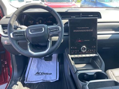 Used 2026 GMC Terrain Denali w/ LPO, Floor Liner Package AWD/4WD image 12