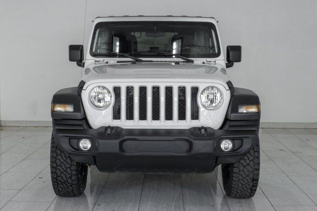 Used 2021 Jeep Wrangler Unlimited Sport AWD/4WD image 3