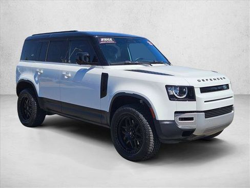Used 2023 Land Rover Defender 110 S AWD/4WD image 3
