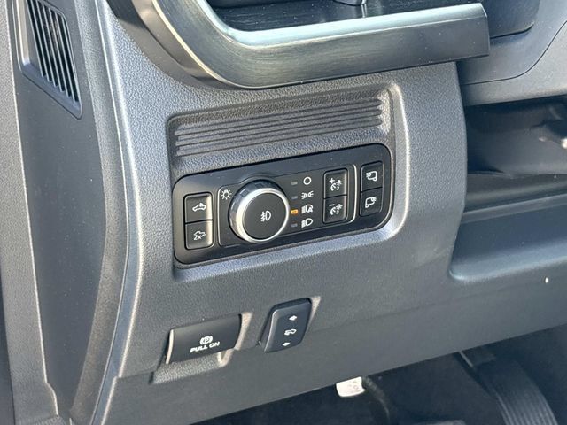 New 2026 Ford F350 Lariat AWD/4WD image 22