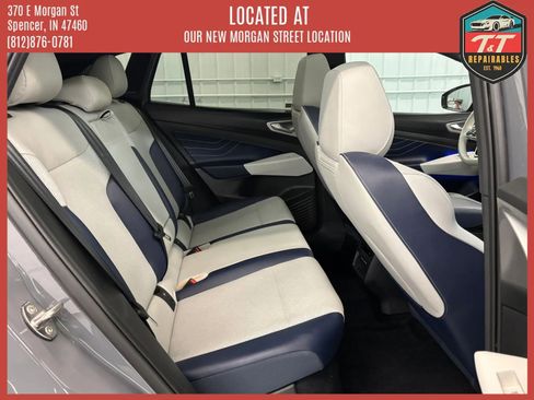 Used 2023 Volkswagen ID.4 Pro S Plus image 32