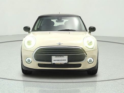 Used 2021 MINI Cooper 2-Door Hardtop w/ 6.5" Touchscreen Package FWD image 2