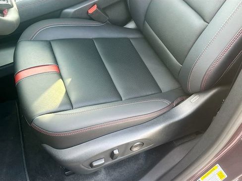 New 2026 Chevrolet Traverse RS image 19