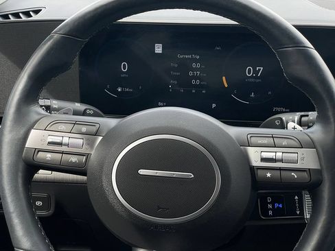 Used 2024 Hyundai Kona Limited AWD/4WD image 12