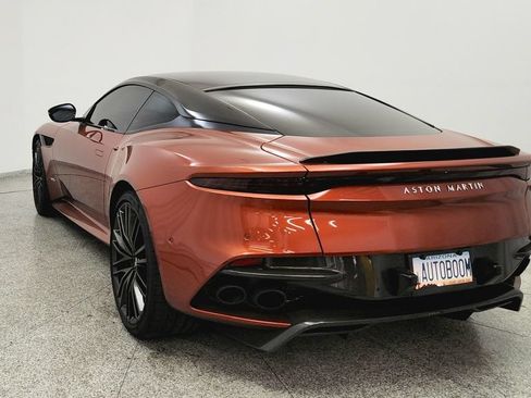 Used 2020 Aston Martin DBS Superleggera RWD image 4