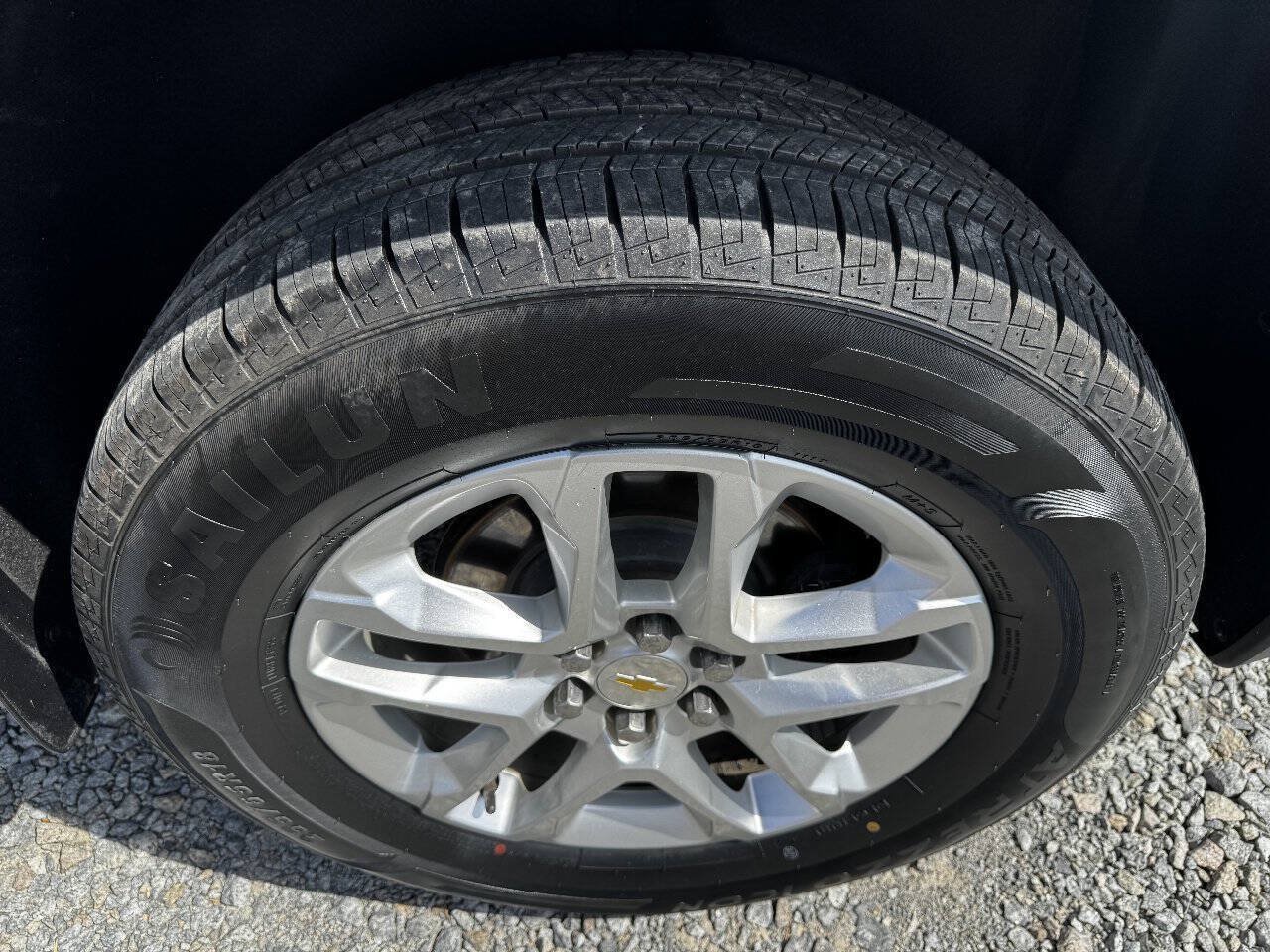 Used 2020 Chevrolet Traverse LS w/ LPO, Floor Liner Package FWD image 20