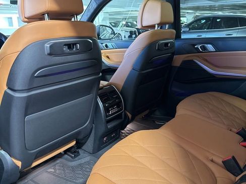Certified 2024 BMW X7 xDrive40i AWD/4WD image 10