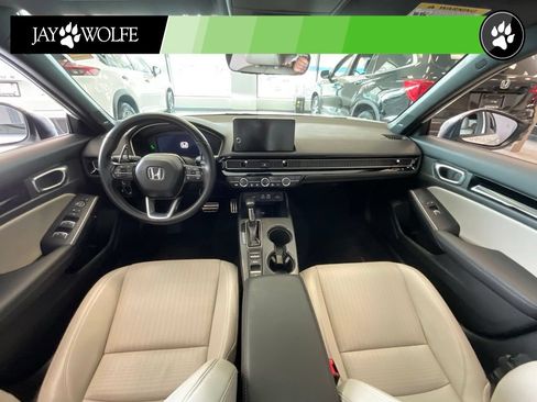 Used 2023 Honda Civic Sport Touring image 8