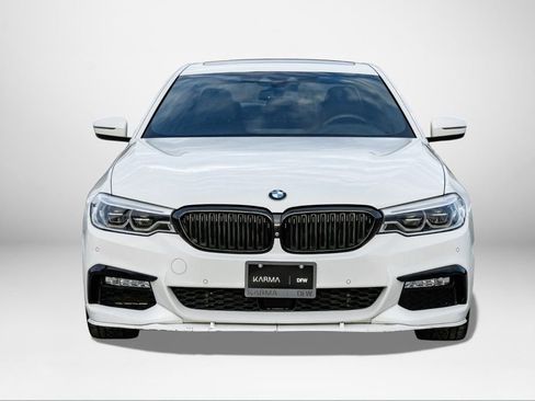 Used 2018 BMW 540i xDrive w/ M Sport Package image 3