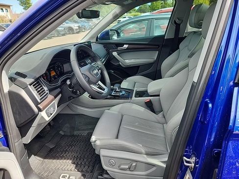 Certified 2023 Audi Q5 e Premium Plus image 7