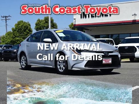 Used 2023 Toyota Corolla LE FWD image 1