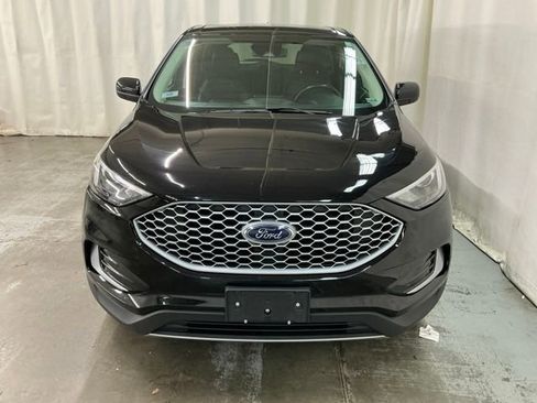Used 2024 Ford Edge SEL AWD/4WD image 9
