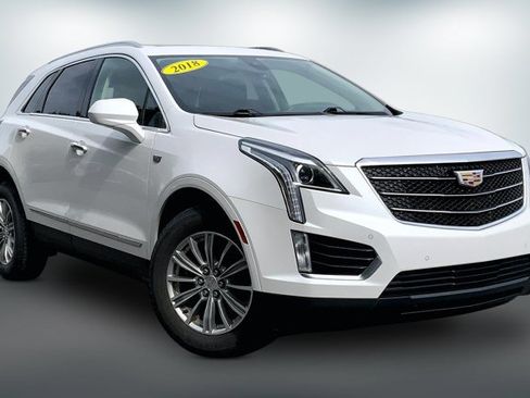 Used 2018 Cadillac XT5 Luxury w/ Driver Awareness Package AWD/4WD image 1