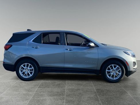Used 2024 Chevrolet Equinox LT FWD image 6