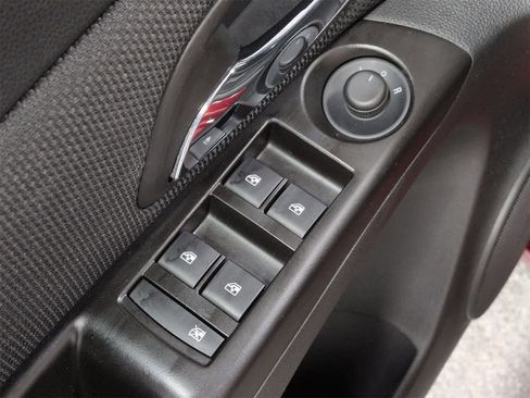 Used 2014 Chevrolet Cruze LT image 18