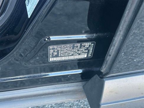 Certified 2023 Nissan Rogue SV image 18