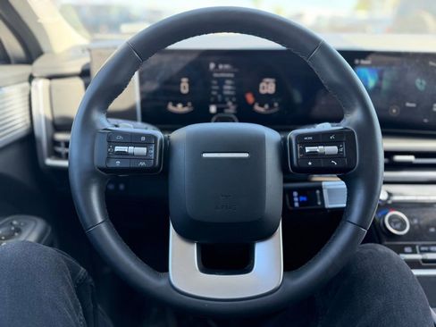 Used 2025 Hyundai Santa Fe SEL image 6