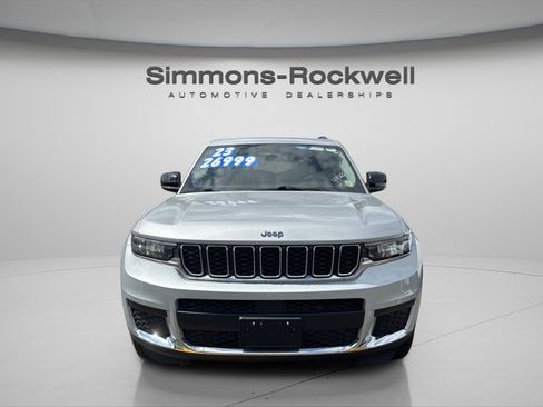 Used 2023 Jeep Grand Cherokee L Laredo w/ MOPAR Finishing Package AWD/4WD image 6