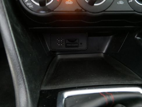 Used 2015 MAZDA MAZDA3 i Touring image 30