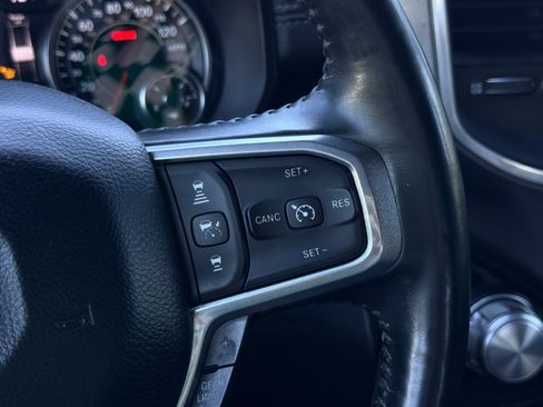 Used 2021 RAM 1500 Laramie AWD/4WD image 13