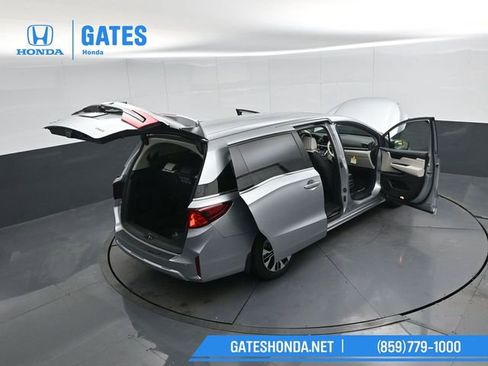 New 2026 Honda Odyssey Elite image 66