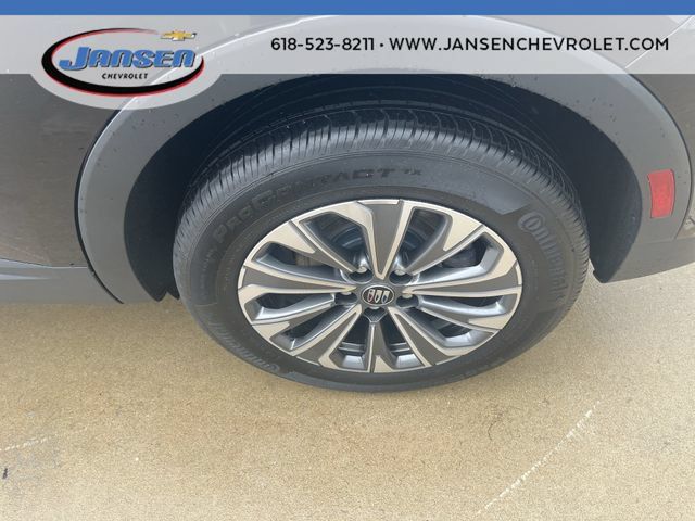 Used 2024 Buick Envision Preferred AWD/4WD image 32