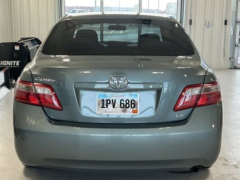 Used 2009 Toyota Camry SE image 4