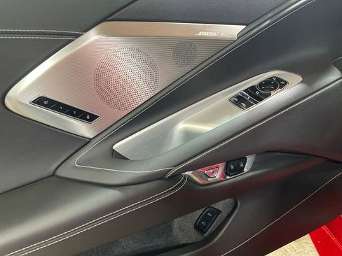 Used 2021 Chevrolet Corvette Stingray Preferred Cpe w/ Z51 Performance Package image 13