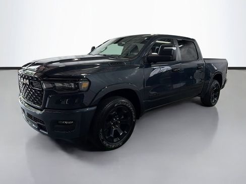 Used 2025 RAM 1500 Big Horn AWD/4WD image 5