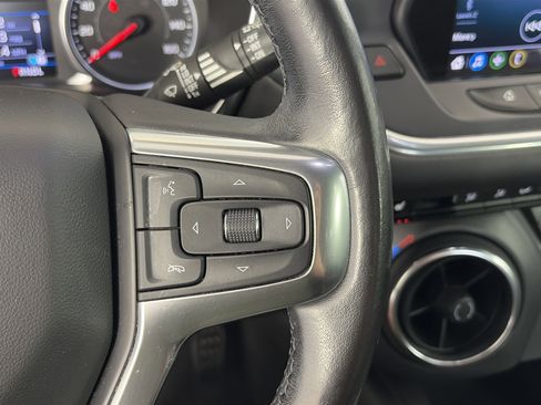 Used 2020 Chevrolet Blazer LT AWD/4WD image 32